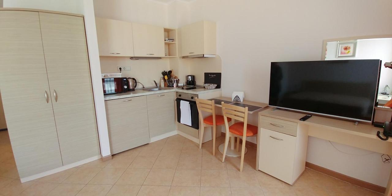 Royal Sun Holiday Apartments Słoneczny Brzeg Zewnętrze zdjęcie