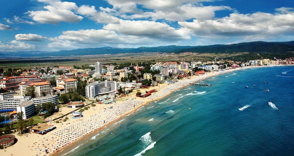 Royal Sun Holiday Apartments Słoneczny Brzeg Zewnętrze zdjęcie