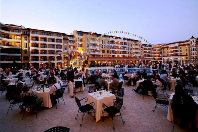 Royal Sun Holiday Apartments Słoneczny Brzeg Zewnętrze zdjęcie