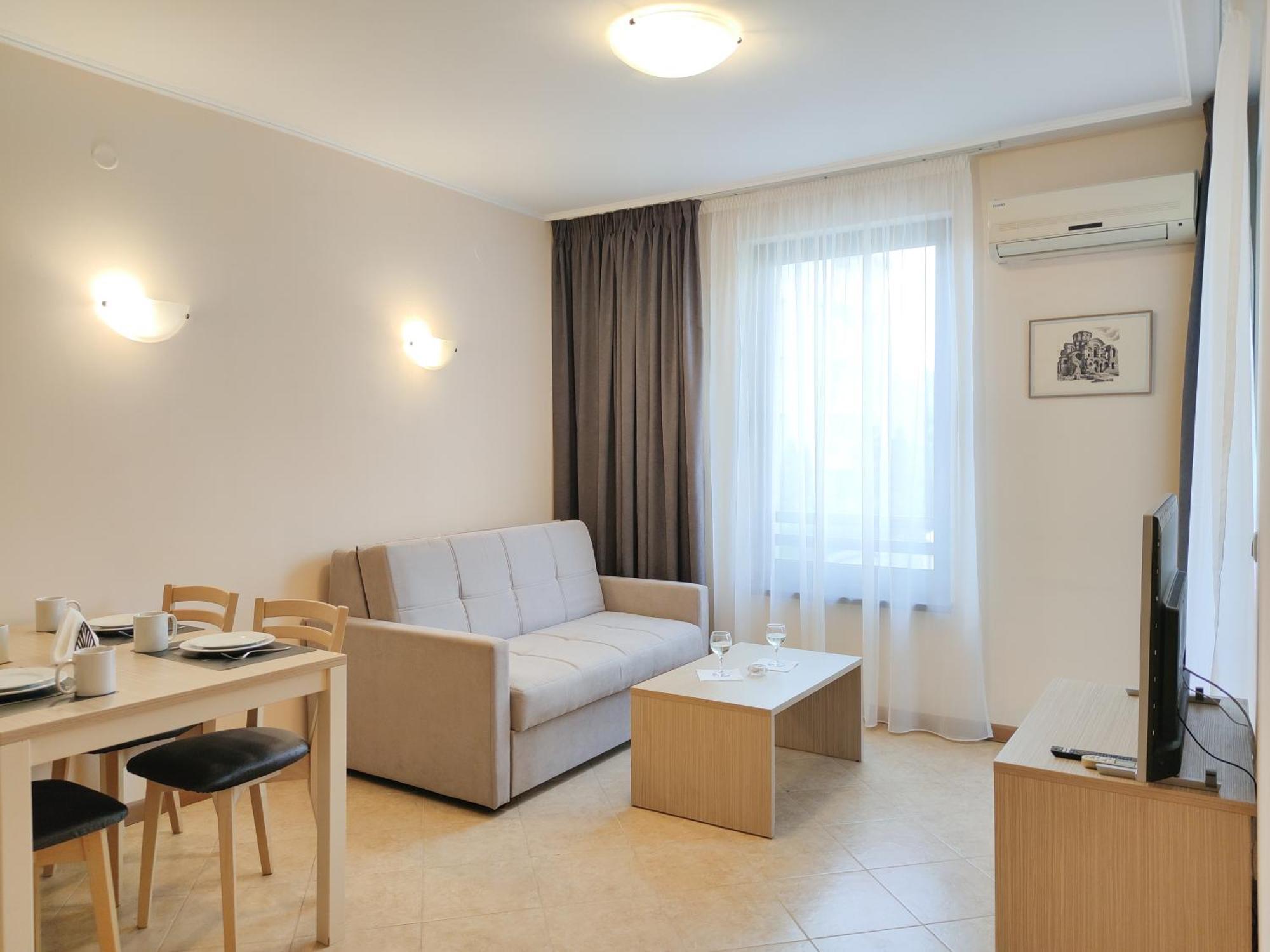 Royal Sun Holiday Apartments Słoneczny Brzeg Zewnętrze zdjęcie