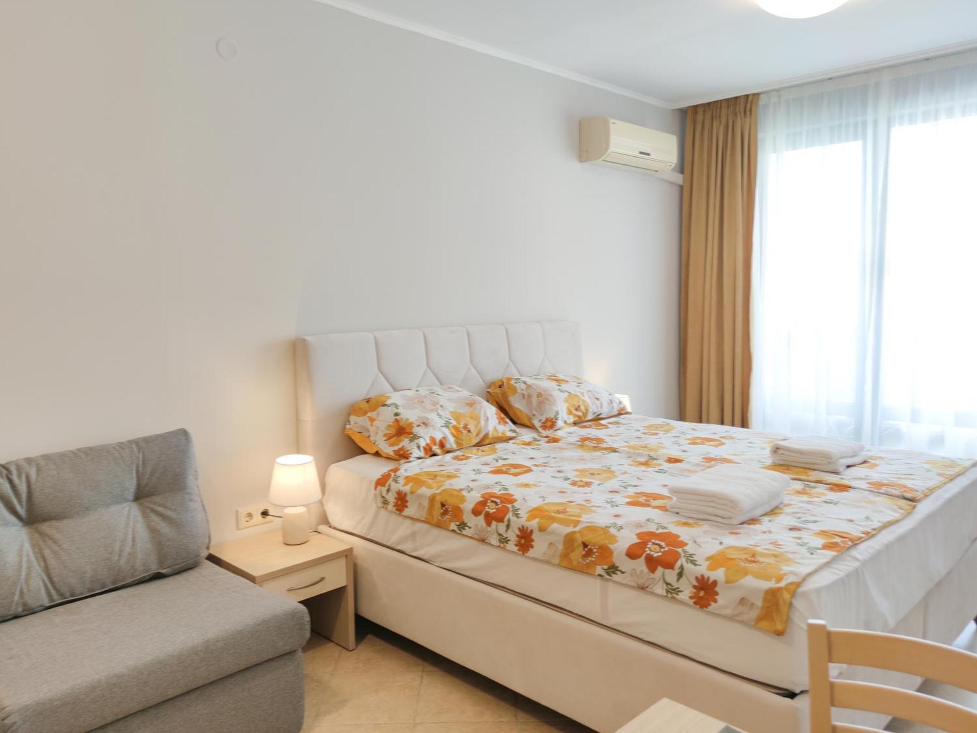 Royal Sun Holiday Apartments Słoneczny Brzeg Zewnętrze zdjęcie