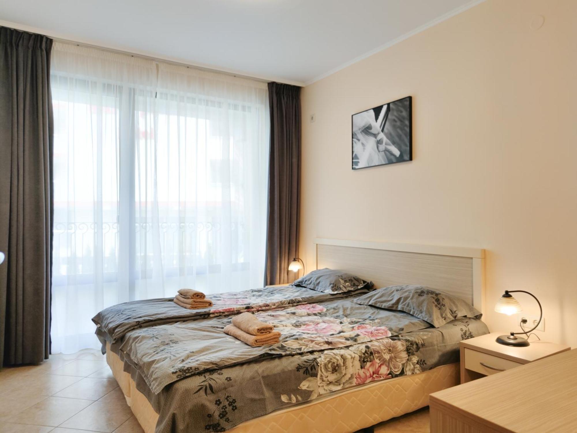 Royal Sun Holiday Apartments Słoneczny Brzeg Zewnętrze zdjęcie